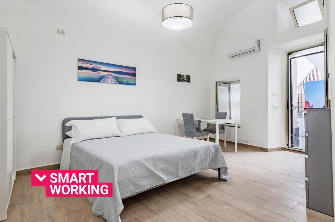 Trinita' 57 Apartments By Wonderful Italy Catania Bagian luar foto