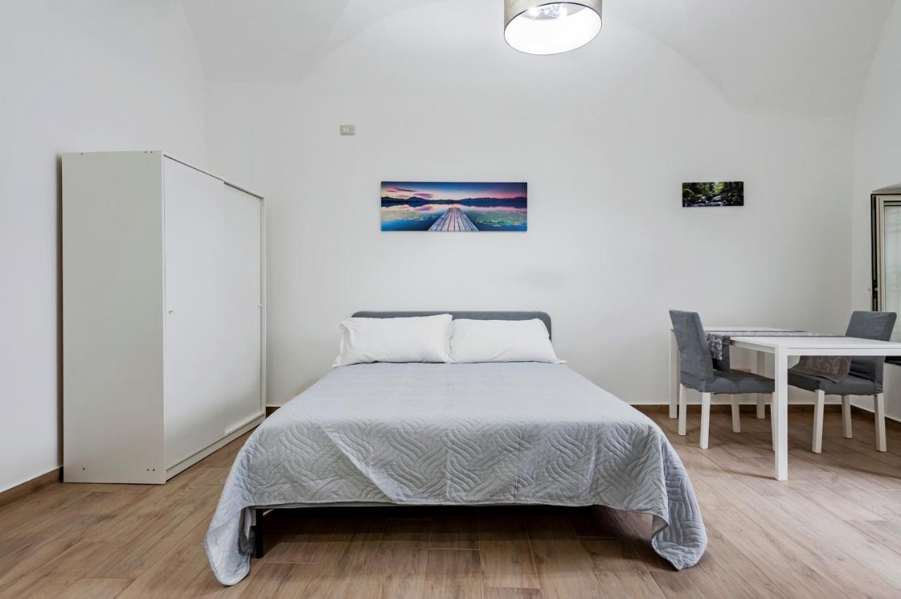 Trinita' 57 Apartments By Wonderful Italy Catania Bagian luar foto