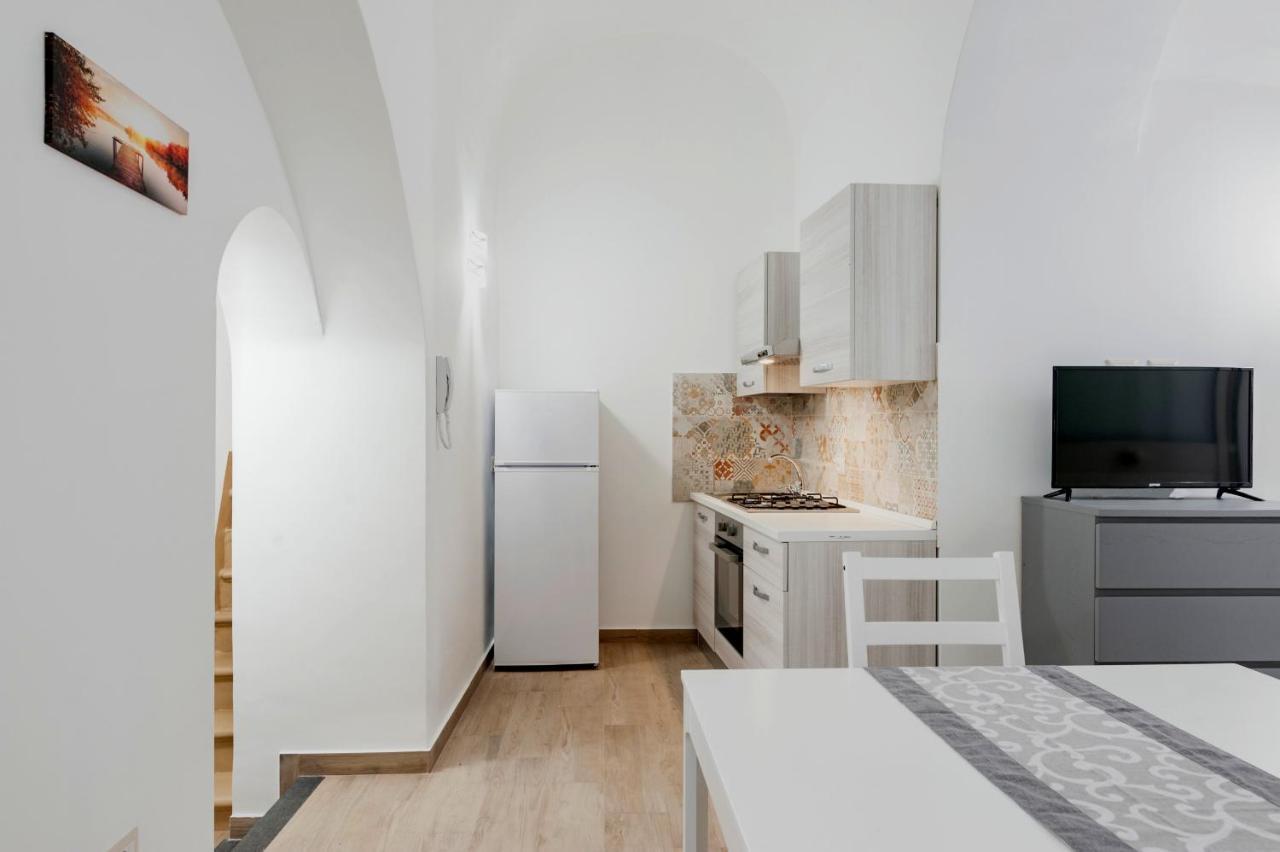 Trinita' 57 Apartments By Wonderful Italy Catania Bagian luar foto