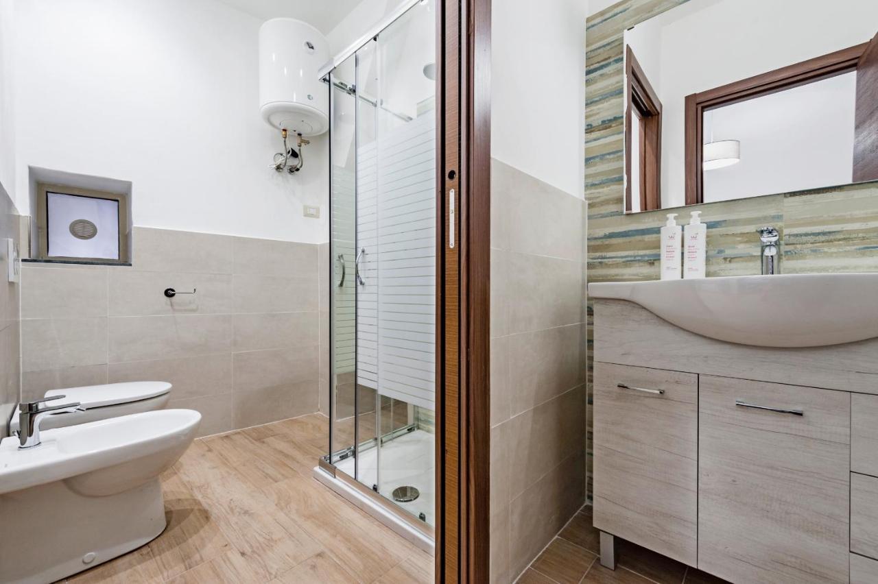 Trinita' 57 Apartments By Wonderful Italy Catania Bagian luar foto